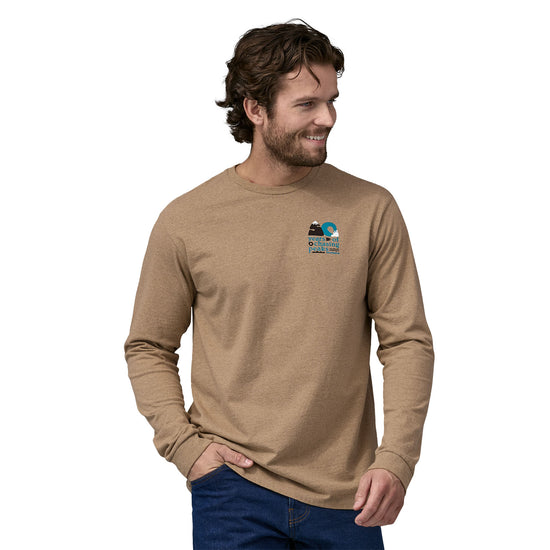 Patagonia®男款 Long-Sleeved Chasing Peaks Responsibili-Tee®