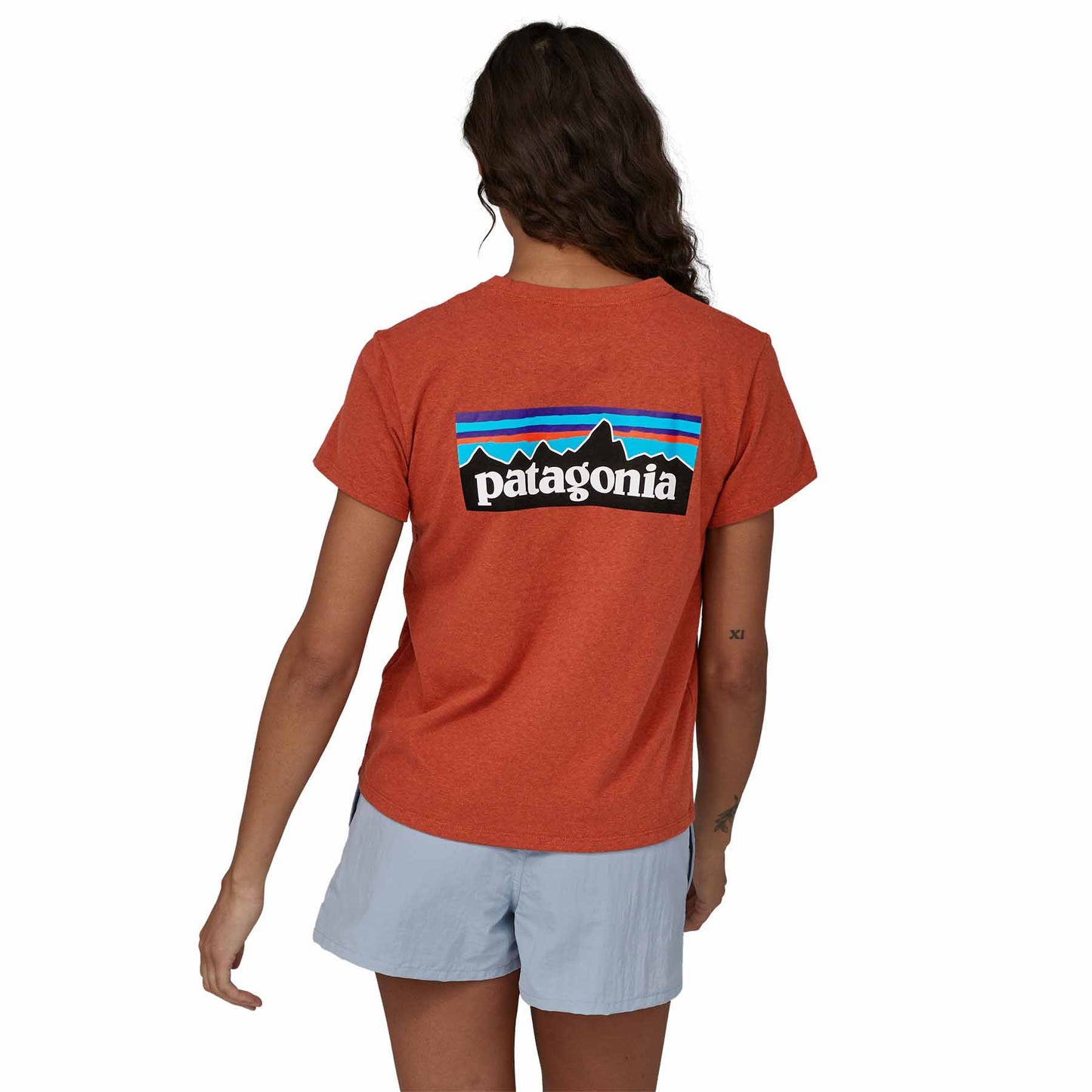 Patagonia®女款 P-6 Logo Responsibili-Tee®