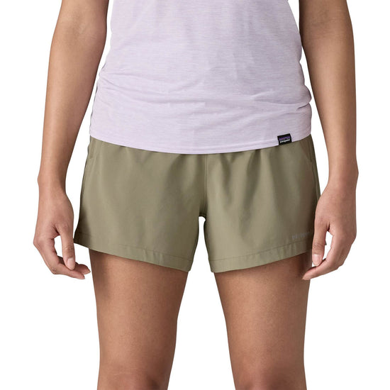 將圖像載入到畫廊查看器中，Patagonia®女款 Terrebonne Trail Shorts
