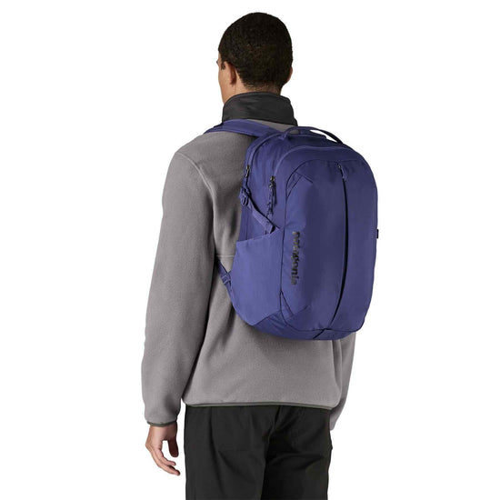 將圖像載入到畫廊查看器中，Patagonia® Refugio Daypack 26L
