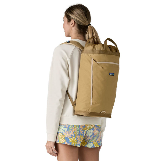 將圖像載入到畫廊查看器中，Patagonia® Fieldsmith Linked Pack 24L
