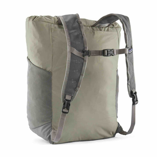 將圖像載入到畫廊查看器中，Patagonia® Terravia Tote Pack
