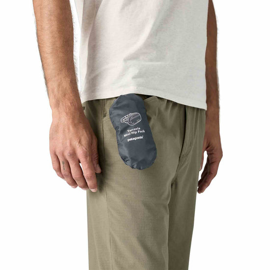 將圖像載入到畫廊查看器中，Patagonia® Terravia Mini Hip Pack 1L
